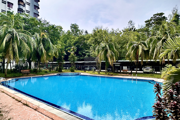 Ferringhi Delima Condominium