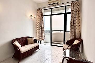 Ferringhi Delima Condominium