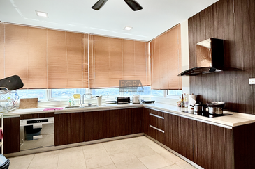 H Residence (One Ritz Residence)