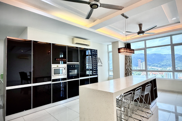 H Residence (One Ritz Residence)