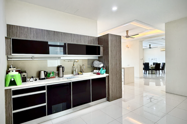 H Residence (One Ritz Residence)
