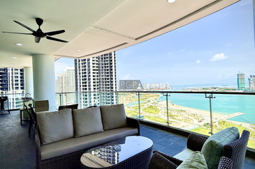 H Residence (One Ritz Residence)