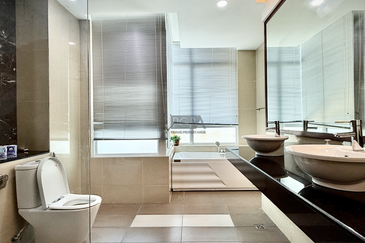 H Residence (One Ritz Residence)