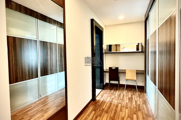 H Residence (One Ritz Residence)