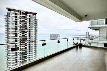 One Tanjong (Block A) Condominium in Tanjung Bungah