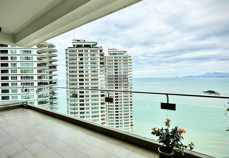 One Tanjong (Block A) Condominium in Tanjung Bungah
