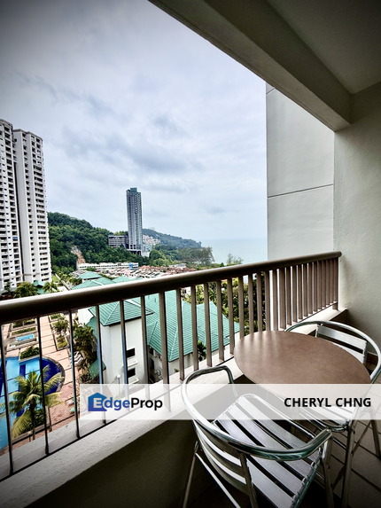 Miami Green Condominium (Block G) in Batu Ferringhi, Penang, Batu Ferringhi