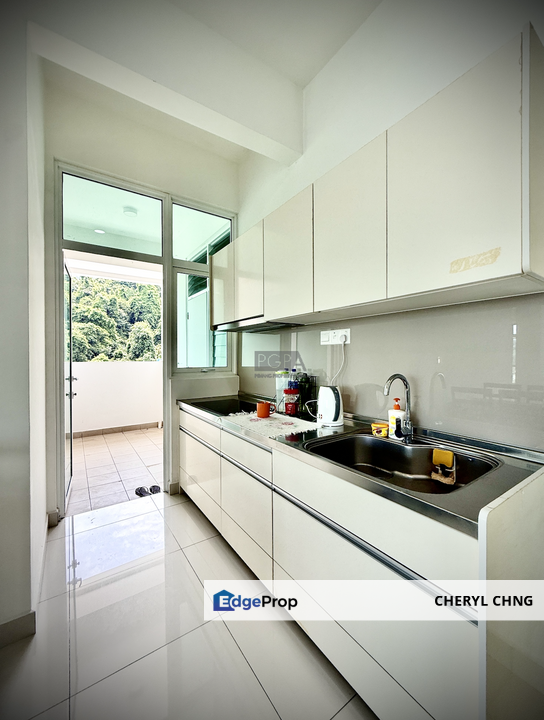 Ferringhi Residence 2 Condominium in Batu Ferringhi., Penang, Batu Ferringhi