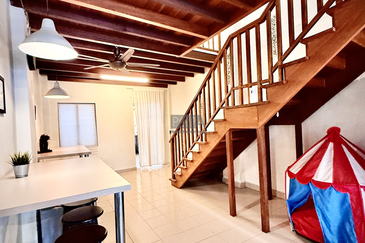 Charming Refurbished Heritage Shophouse on Ceylon Lane, George Town