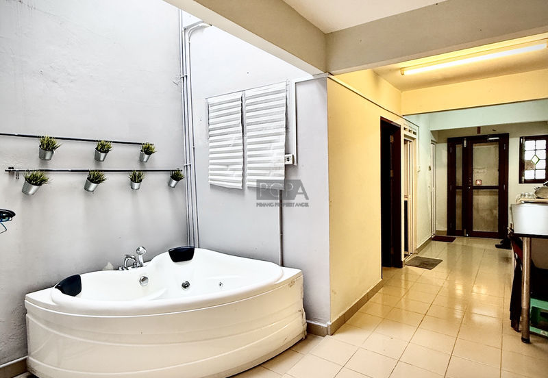 Charming Refurbished Heritage Shophouse on Ceylon Lane, George Town