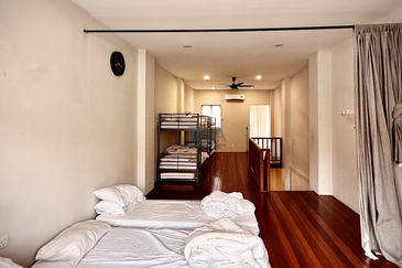 Charming Refurbished Heritage Shophouse on Ceylon Lane, George Town
