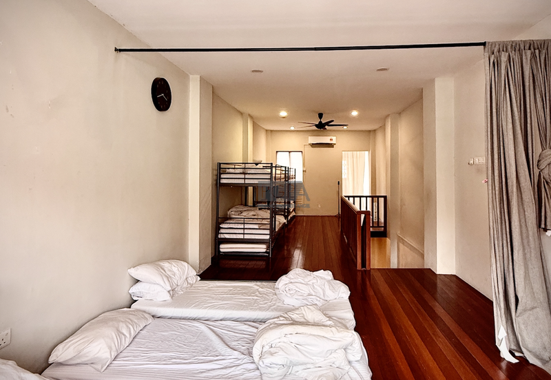 Charming Refurbished Heritage Shophouse on Ceylon Lane, George Town