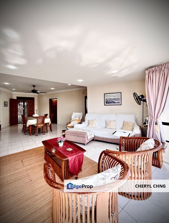 Twin Towers Condominium in Tanjung Bungah, Penang, Tanjung Bungah