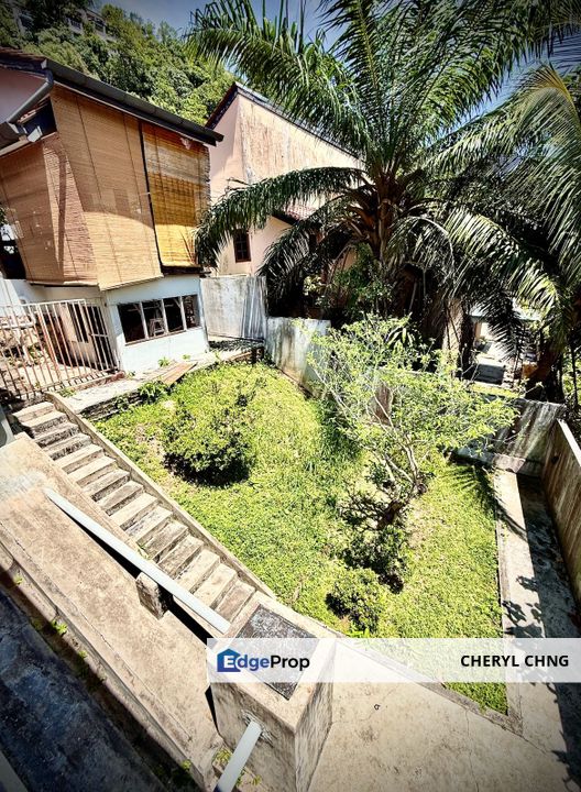 Three-Storey Bungalow in Tanjung Bungah Hillside Cul-De-Sac, Penang, Tanjung Bungah