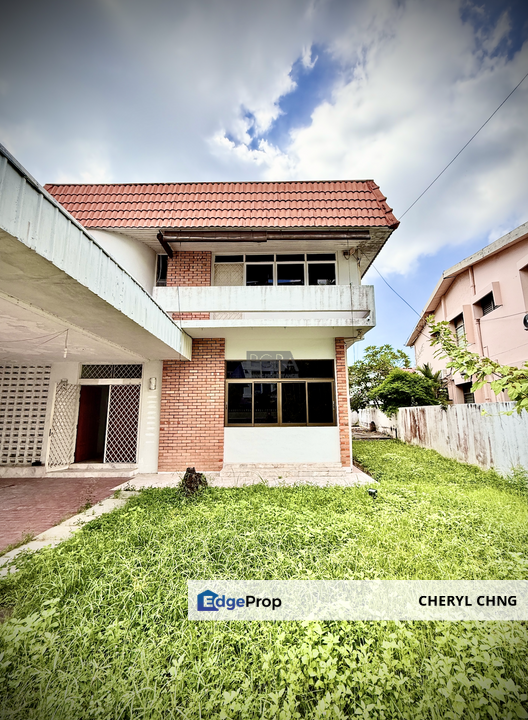 Double-Storey Semi-Detached House in Pulau Tikus, Penang, Georgetown