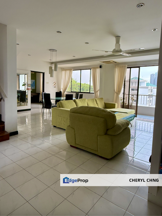 Sea View Duplex Penthouse at Miami Green, Batu Ferringhi., Penang, Batu Ferringhi