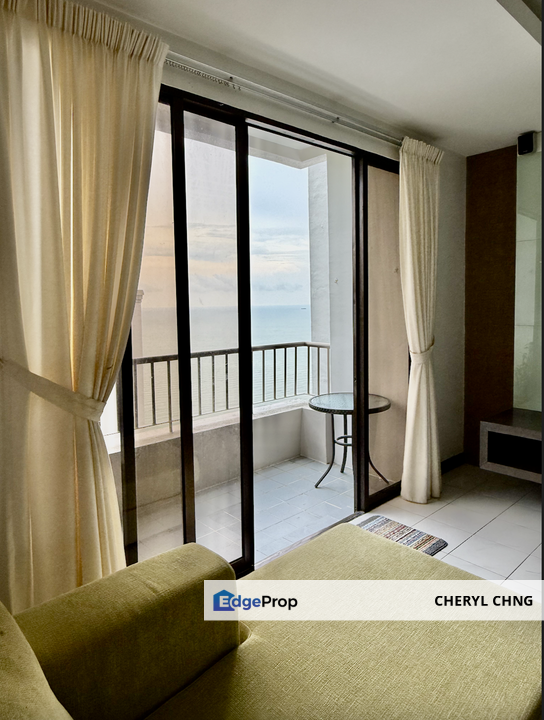 Sea View Duplex Penthouse at Miami Green, Batu Ferringhi., Penang, Batu Ferringhi