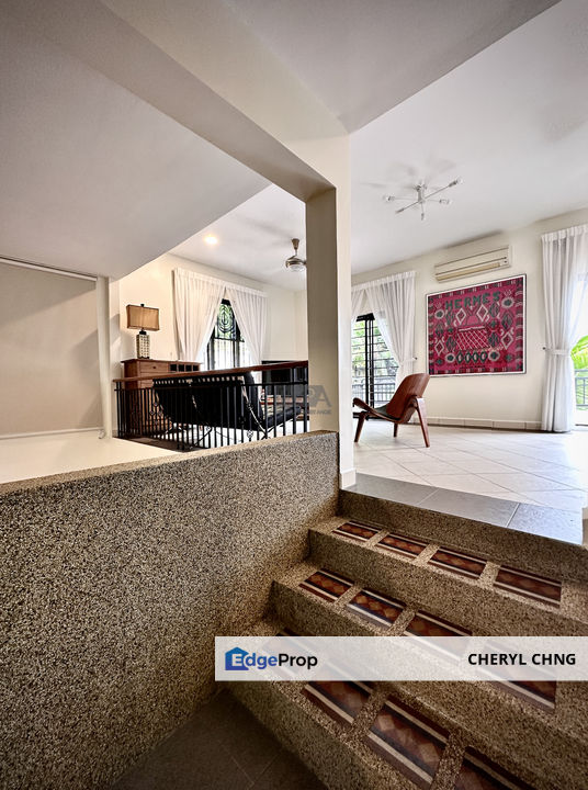 A Corner Bungalow at the Ferringhi Villas in Batu Ferringhi., Penang, Batu Ferringhi