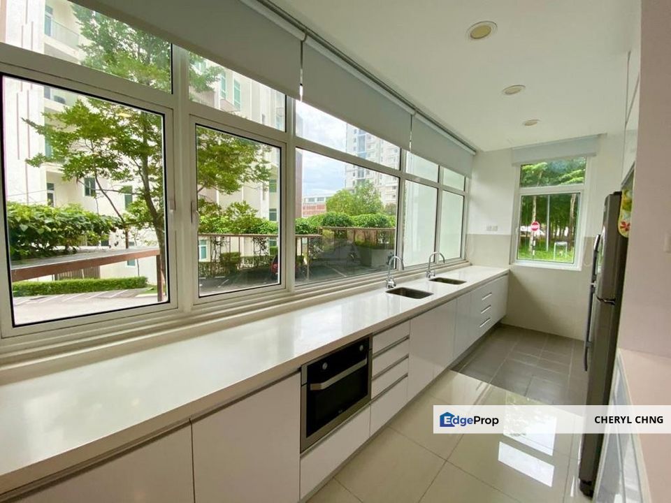 Ferringhi Residence 1 Condominium (Ground-level) in Batu Ferringhi., Penang, Batu Ferringhi