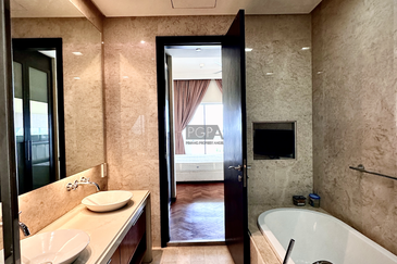 The Suites @ Waterside(Straits Quay)