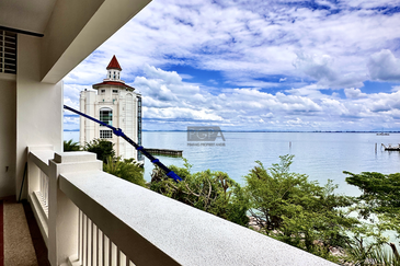 The Suites @ Waterside(Straits Quay)