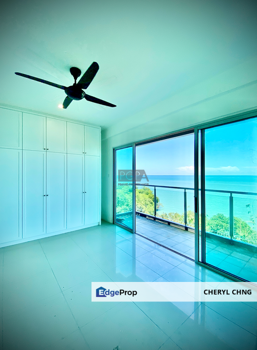 Exclusive: A Seaview Semi-D Pool Villa at 10 Island Resort in Batu Ferringhi, Penang, Batu Ferringhi