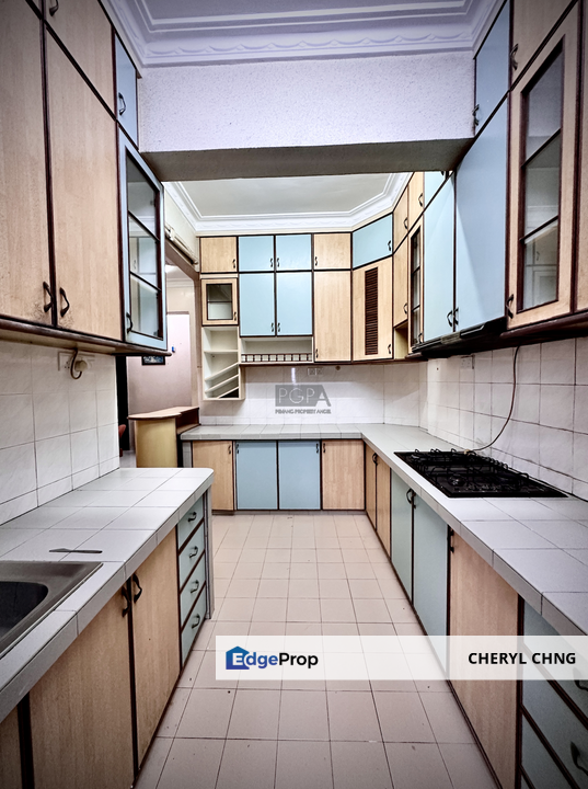 Bayshore Beachfront Apartment in Tanjung Bungah, Penang, Tanjung Bungah