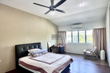 Double-Storey Semi-Detached House in Pulau Tikus