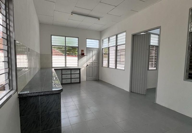 A Single-Storey Semi-D on Jalan Lembah Permai in Tanjung Bungah