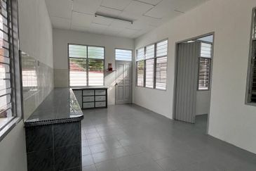 A Single-Storey Semi-D on Jalan Lembah Permai in Tanjung Bungah