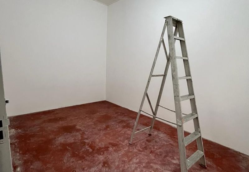 A Single-Storey Semi-D on Jalan Lembah Permai in Tanjung Bungah