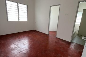 A Single-Storey Semi-D on Jalan Lembah Permai in Tanjung Bungah