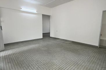 A Single-Storey Semi-D on Jalan Lembah Permai in Tanjung Bungah