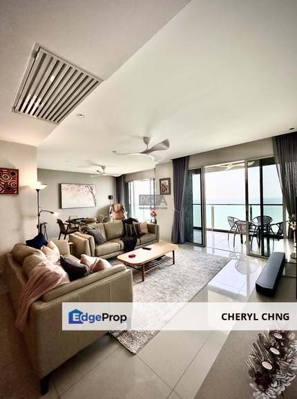 10 Island Resort Condominium in Batu Ferringhi., Penang, Batu Ferringhi