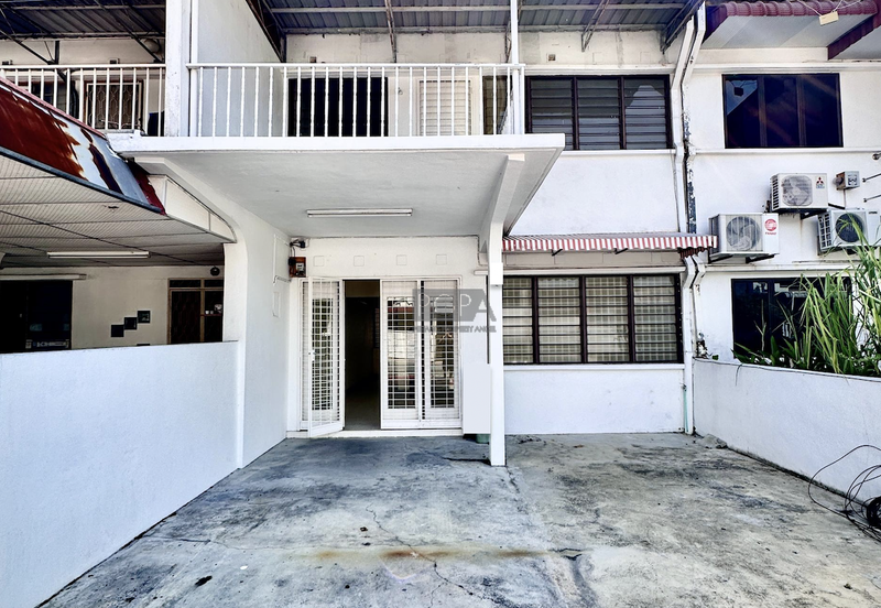 Double-Storey Terraced House in Tanjung Bungah