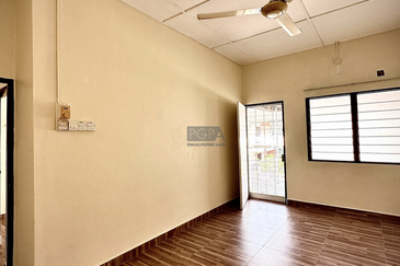 Double-Storey Terraced House in Tanjung Bungah