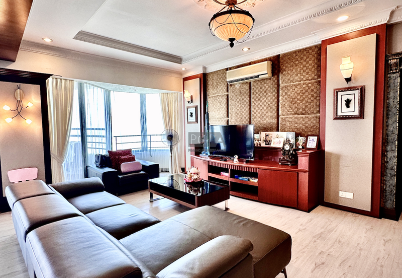 Silverton Condominium (Menara Perak)