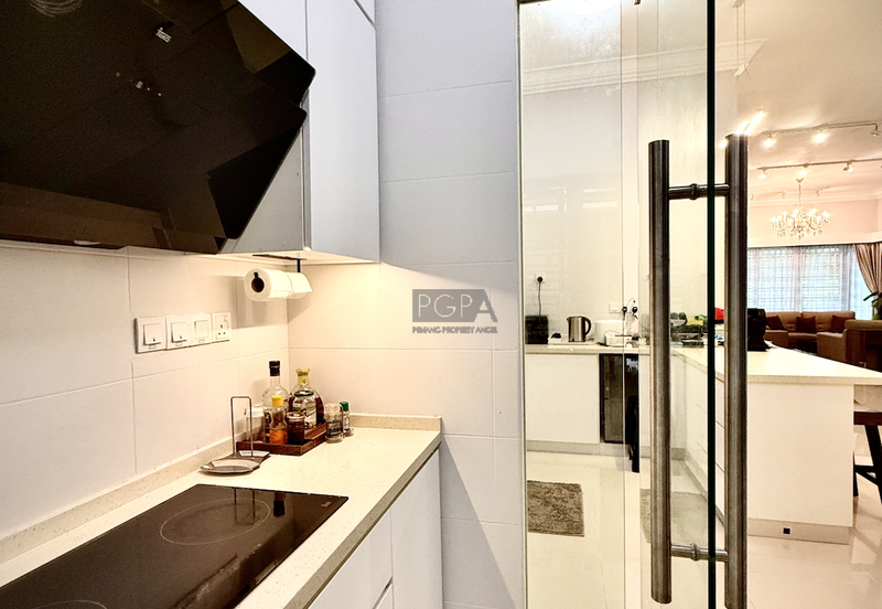 Bayu Ferringhi Semi-Detached Home in Batu Ferringhi