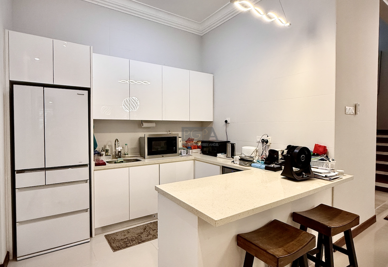 Bayu Ferringhi Semi-Detached Home in Batu Ferringhi