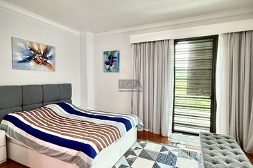 Bayu Ferringhi Semi-Detached Home in Batu Ferringhi