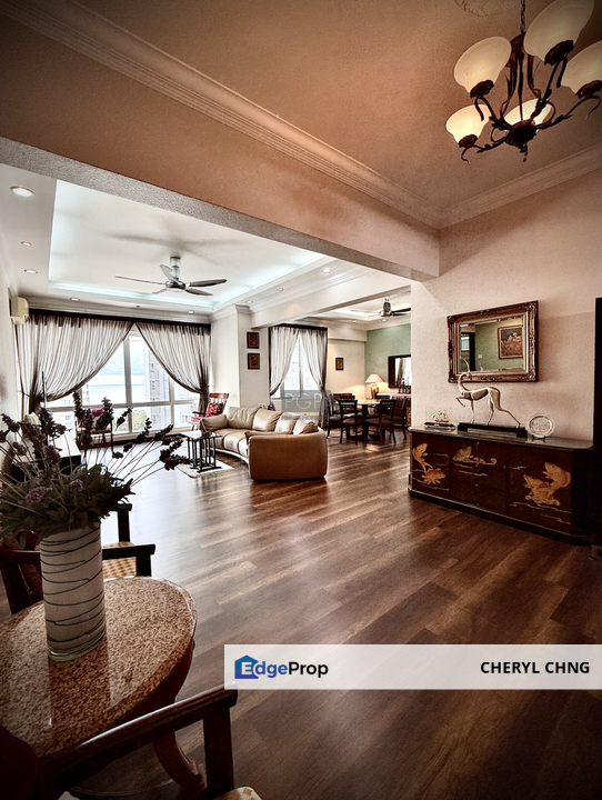 Exclusive: Straits Regency Condominium (Low Floor, Sea View) in Tanjung Bungah, Penang, Tanjung Bungah