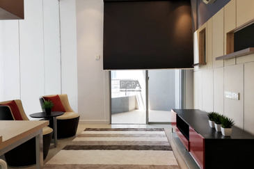 The View (Twin Towers)