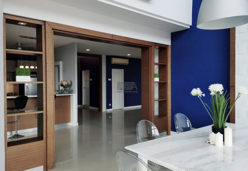 The View (Twin Towers)