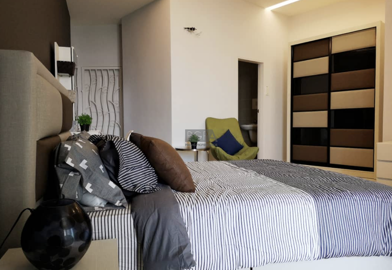 The View (Twin Towers)