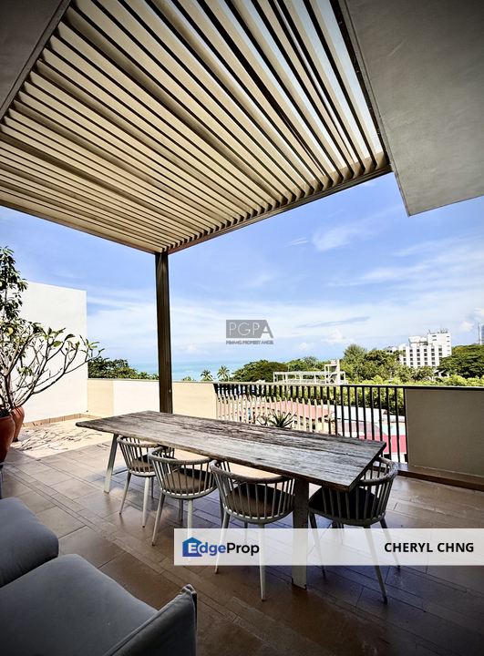 Luxurious 3-Bedroom Duplex Seaview Condo at By the Sea in Batu Ferringhi – A Personal Holiday Home of an International Award-Winning Designer, Penang, Batu Ferringhi
