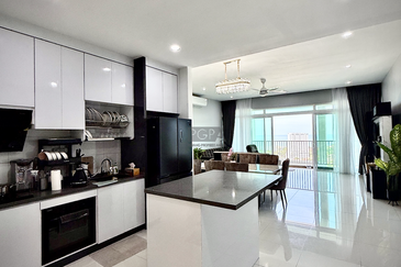 Ferringhi Residence 2