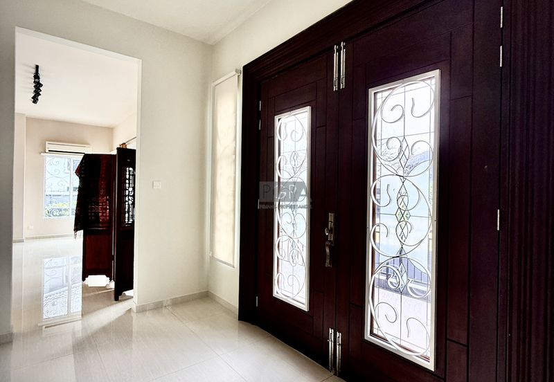 Charming Seaview Bungalow in Hilltop Villas, Batu Ferringhi.