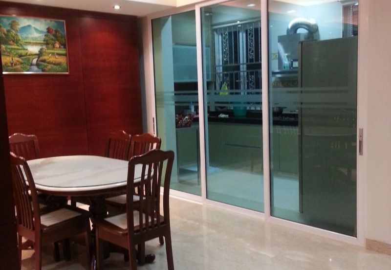 3 Storey Renovated Semi Detached For Sales