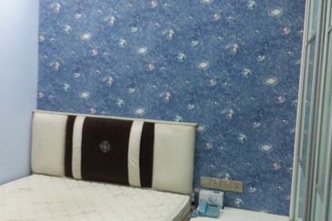 3 Storey Renovated Semi Detached For Sales