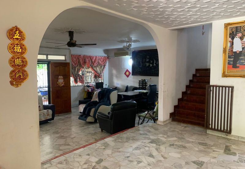 Oug 2 Storey Semi D Corner Facing Park For Sales